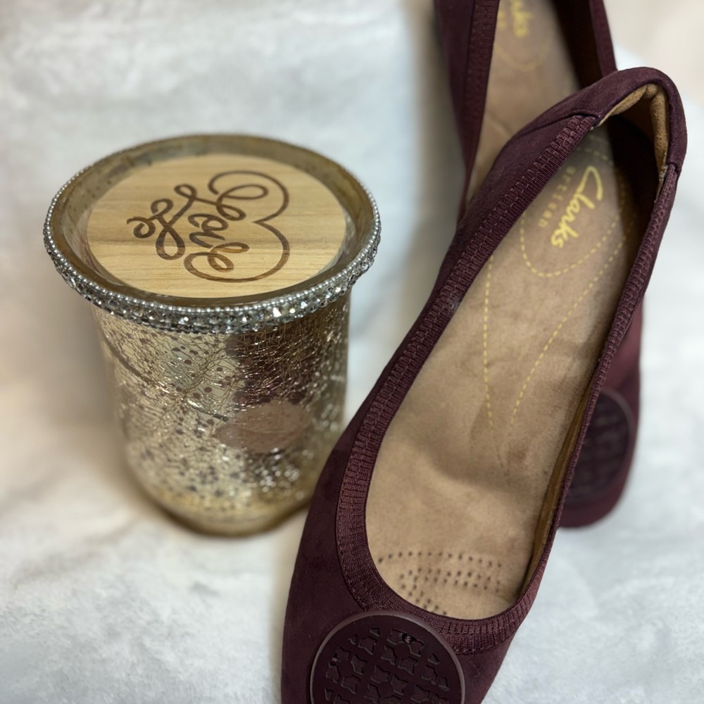 New Clarks Candra Blush Burgundy/Aubergine
Comfort Flats 8M